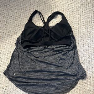 Lululemon work out tank with built in bra